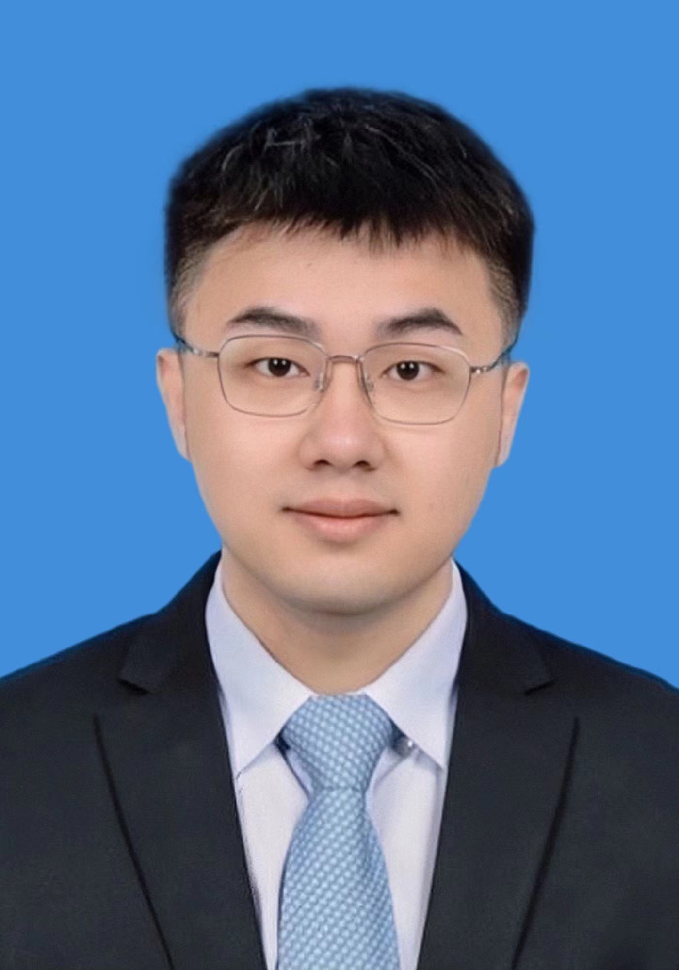 福州市商务局党组成员、副局长陈正勋